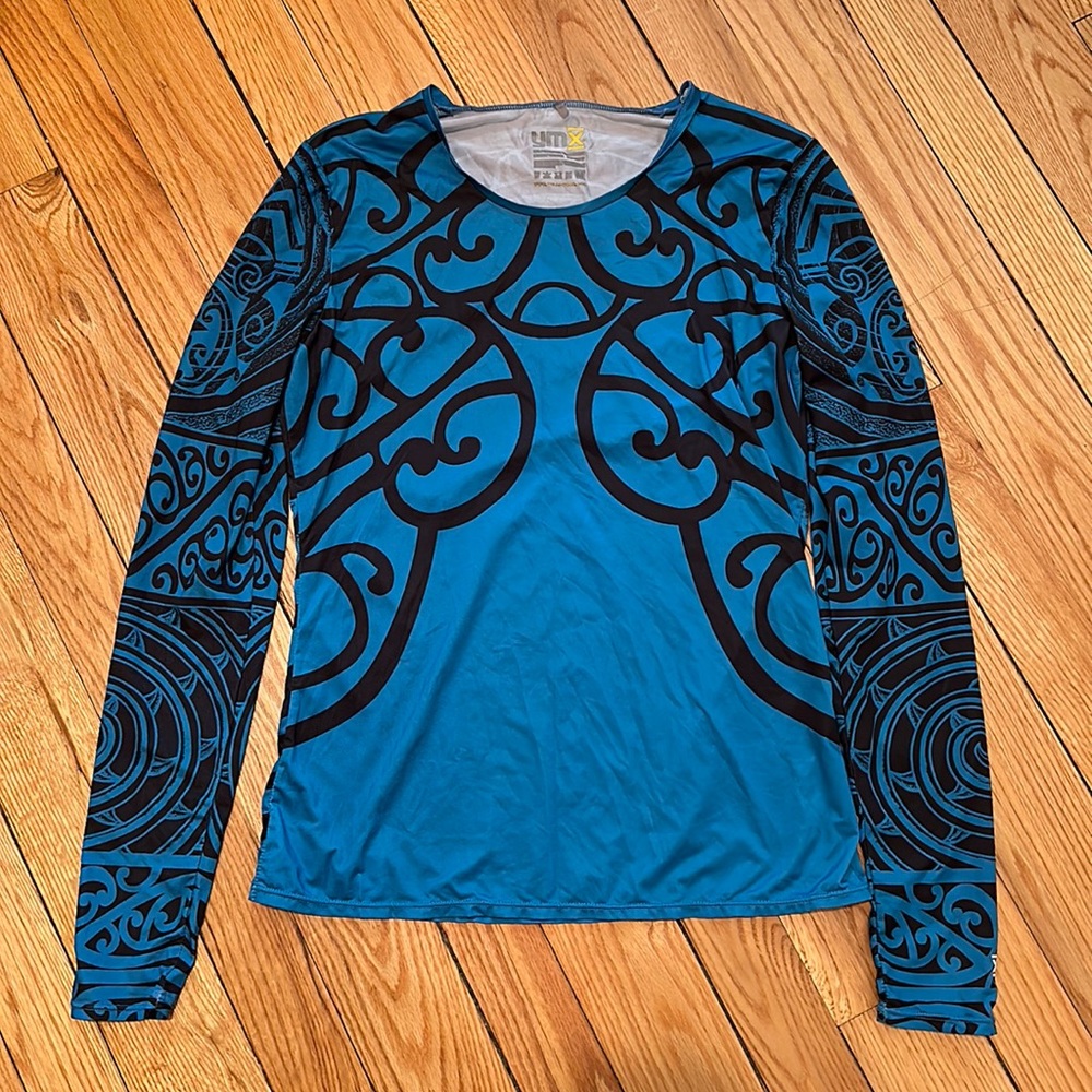 Yellowman blue & black long sleeve top